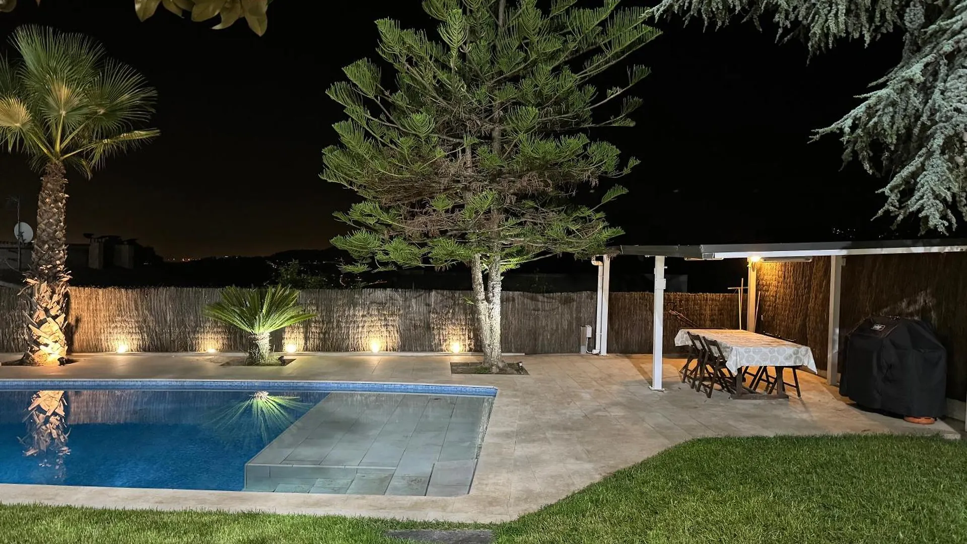 Casa A 20Km De Barcelona Con Sauna Y Piscina Privada Villa Fontpineda Palleja